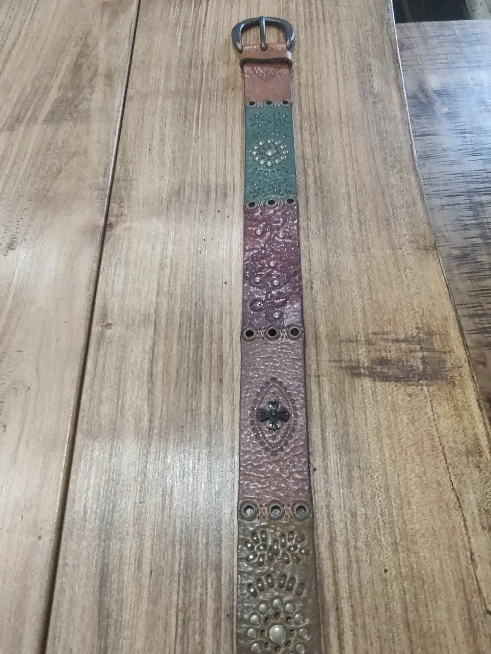Vintage, Genuine Fossil Patchwork Leather Belt. Size L